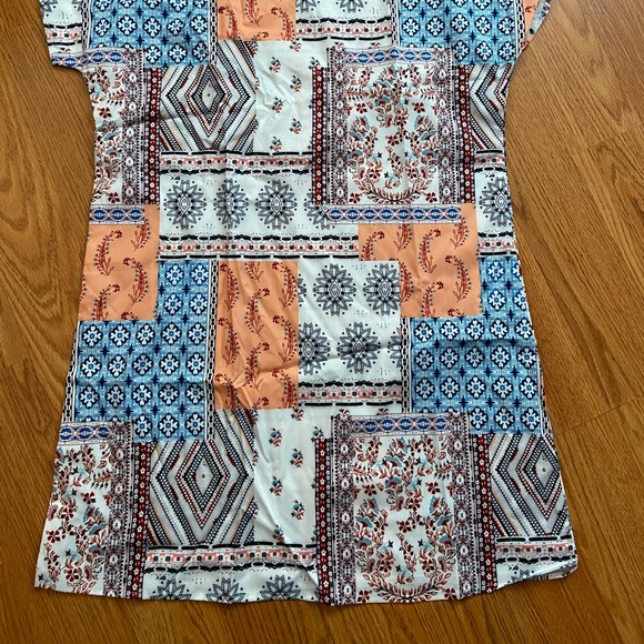 Patchwork dress - Picture 3 of 3